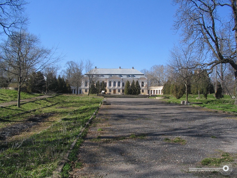 palats-xviii-st-u-svyatsku