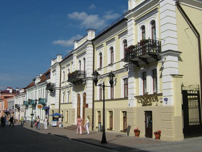 Сейчас в гостинице Ромера находится комитет по экологии. Фото из архива Hrodna.life.