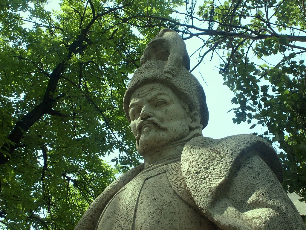 Блогер збірае подпісы за ўстаноўку помніка Стэфану Баторыю ў Гродне Блогер збірае подпісы за ўстаноўку помніка Стэфану Баторыю ў Гродне