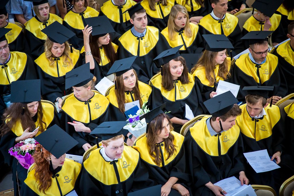 Падчас вясенніх вакацый беларускія старшакласнікі стануць студэнтамі Еўрапейскага гуманітарнага ўніверсітэта ў Вільні