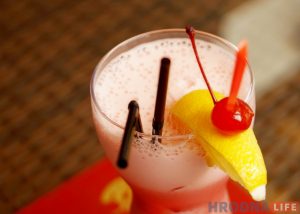 Гарачыя прапановы халодных напояў. 7 спосабаў наталіць смагу ў Гродне летам Гарачыя прапановы халодных напояў. 7 спосабаў наталіць смагу ў Гродне летам