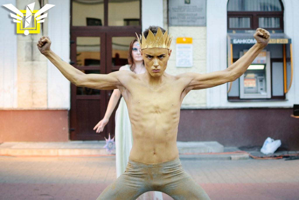 Біг-Міні-фестываль вулічнага мастацтва шукае валанцёраў. Пажадана - з веданнем моваў Біг-Міні-фестываль вулічнага мастацтва шукае валанцёраў. Пажадана - з веданнем моваў