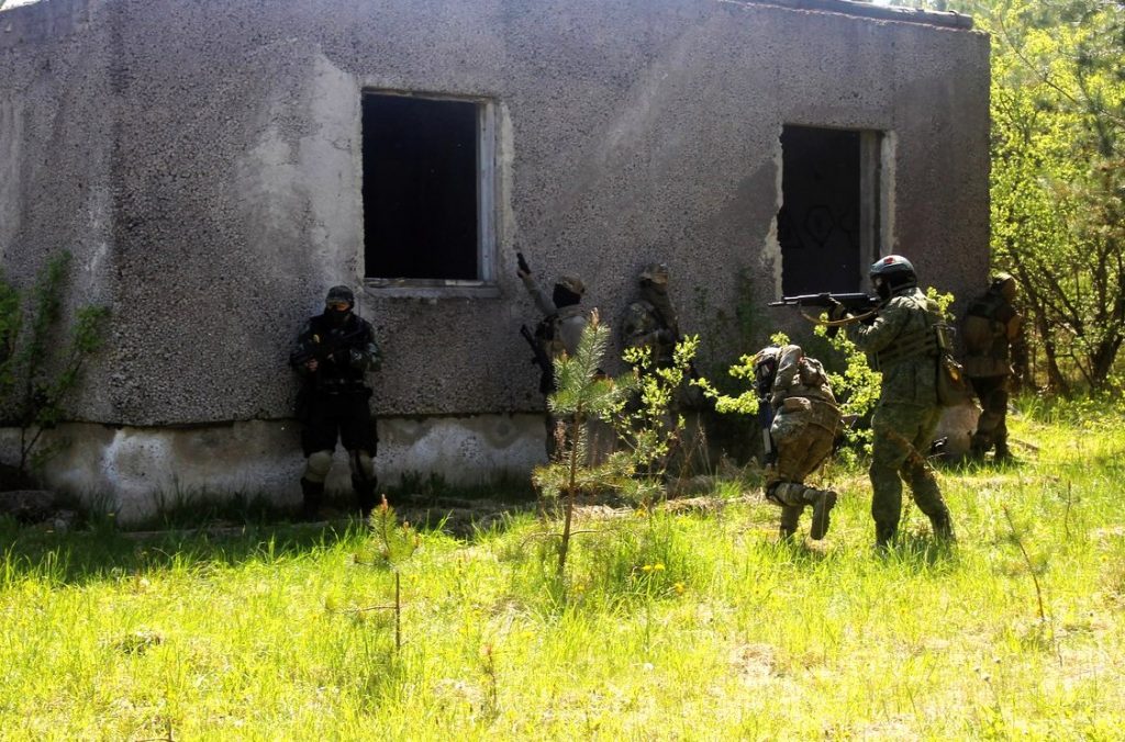 Як зарабіць у інтэрнэце ў казіно відэа гульні картачныя вайны