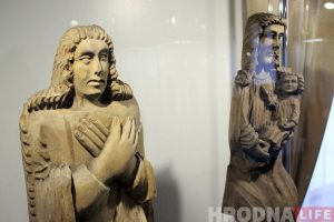 «Богу і чалавеку». У Музеі гісторыі рэлігіі адкрылася выстава літоўскага святара-скульптара «Богу і чалавеку». У Музеі гісторыі рэлігіі адкрылася выстава літоўскага святара-скульптара