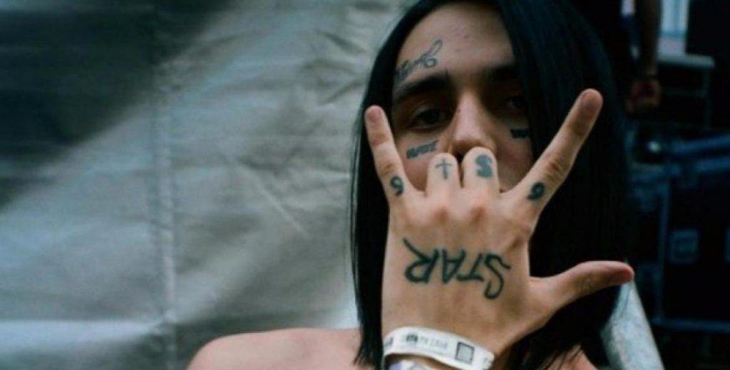 Рэперу Face дазвалялі канцэрты, а Дзянісаву не: параўнанне тэкстаў песень Рэперу Face дазвалялі канцэрты, а Дзянісаву не: параўнанне тэкстаў песень