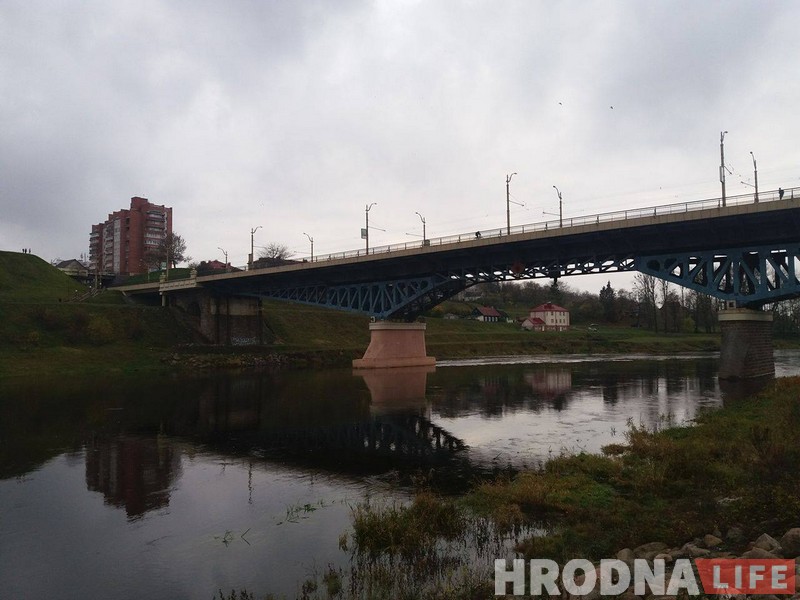Мужчина прыгнул со старого моста в Гродно. Что об этом известно?