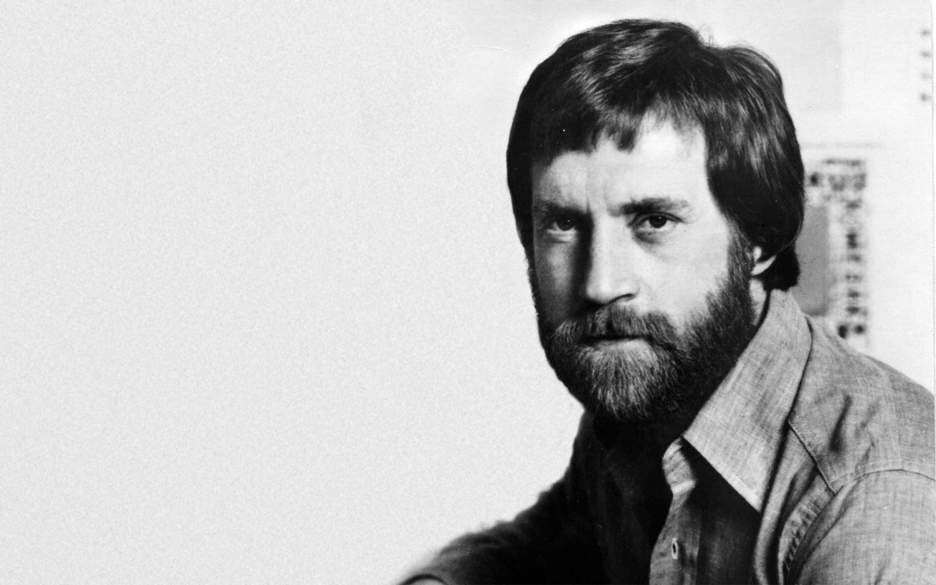 "Я только малость объясню в стихе...". Музычна-паэтычны вечар да 80-годдзя Уладзіміра Высоцкага "Я только малость объясню в стихе...". Музычна-паэтычны вечар да 80-годдзя Уладзіміра Высоцкага