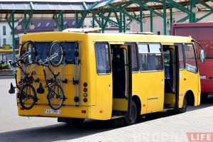 З'явіўся першы аўтобус на Аўгустоўскі канал, які можа перавозіць ровары З'явіўся першы аўтобус на Аўгустоўскі канал, які можа перавозіць ровары
