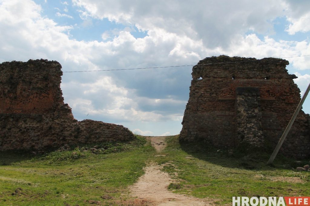 На Гальшанскім і Крэўскім замках аднавілі працы