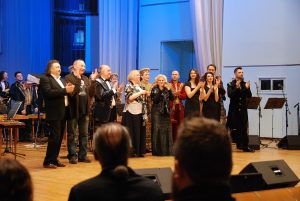 На дабрачынным канцэрце заспяваюць вершы Багдановіча пад музыку Мулявіна На дабрачынным канцэрце заспяваюць вершы Багдановіча пад музыку Мулявіна