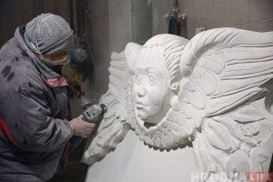 Пасля заўваг гараджаніна ў Гродне пачалі рамонт стэлы ў гонар 850-годдзя горада