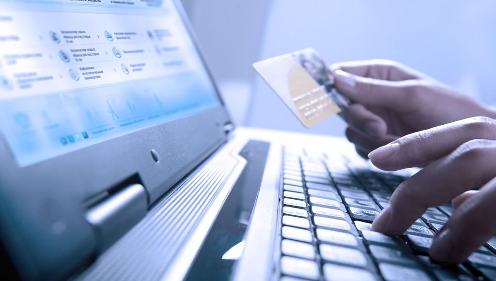 Хлопец з Зэльвеншчыны патраціў грошы з чужой карткі ў ан-лайн казіно Хлопец з Зэльвеншчыны патраціў грошы з чужой карткі ў ан-лайн казіно