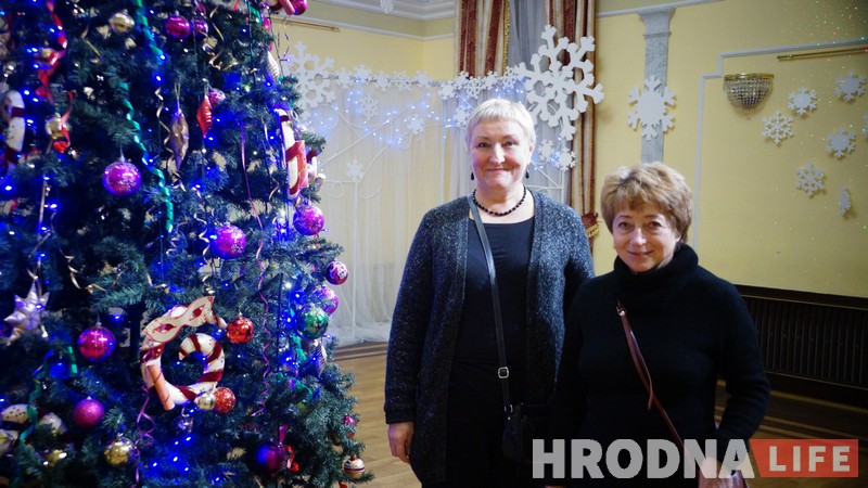 «Захотелось остаться» Литовские туристы отпраздновали Старый Новый год вместе с гродненцами в театре кукол
