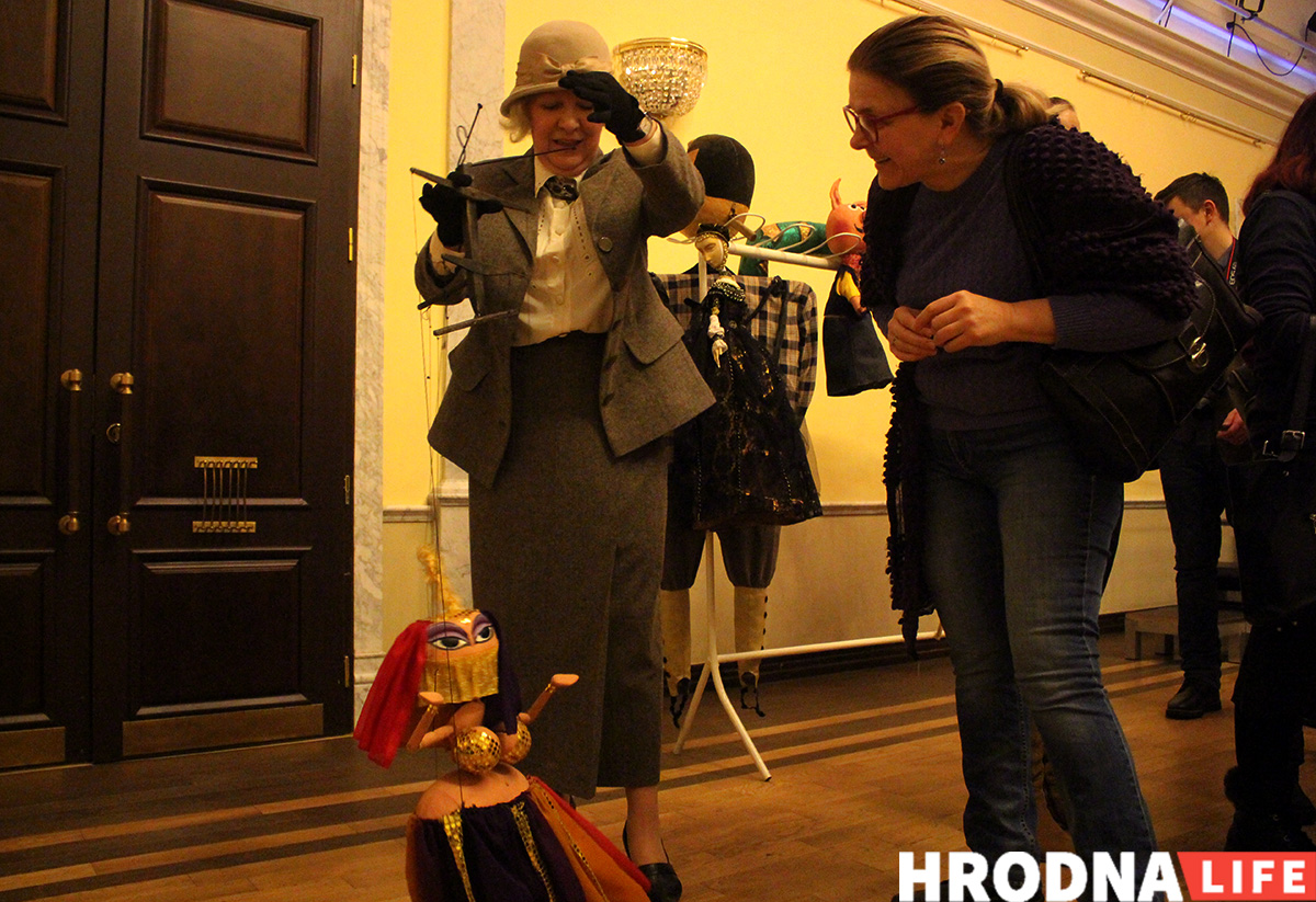 Гродзенскі тэатр лялек прэзентаваў экскурсіі. Глядзіце, колькі там прыгажосці