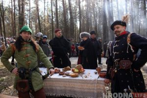 ФОТА: У Гродне прайшлі народныя гулянні на Масленіцу ФОТА: У Гродне прайшлі народныя гулянні на Масленіцу