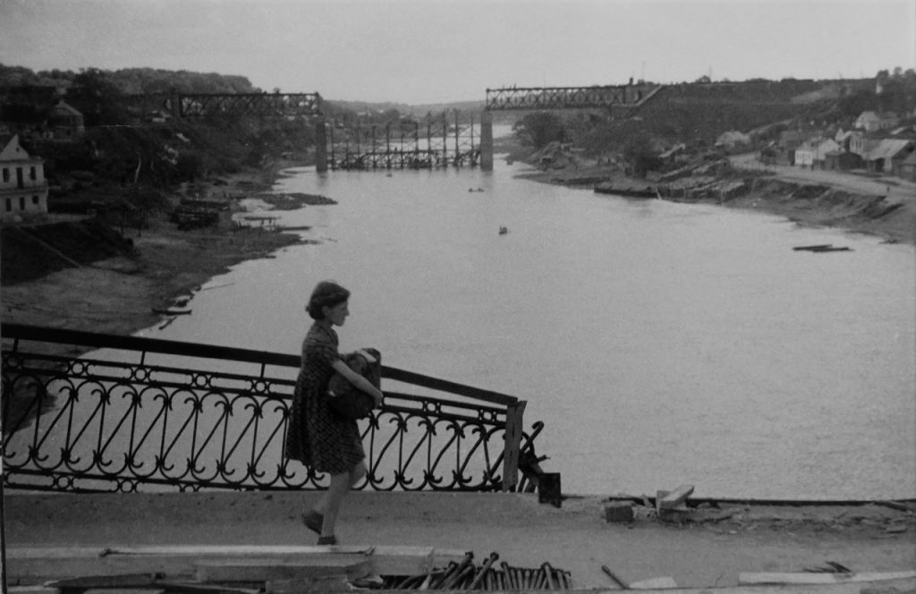 «Мясцовым ніхто не казаў, што мост плануюць узарваць». 89-гадовая гродзенка пра перадваенныя і ваенныя гады