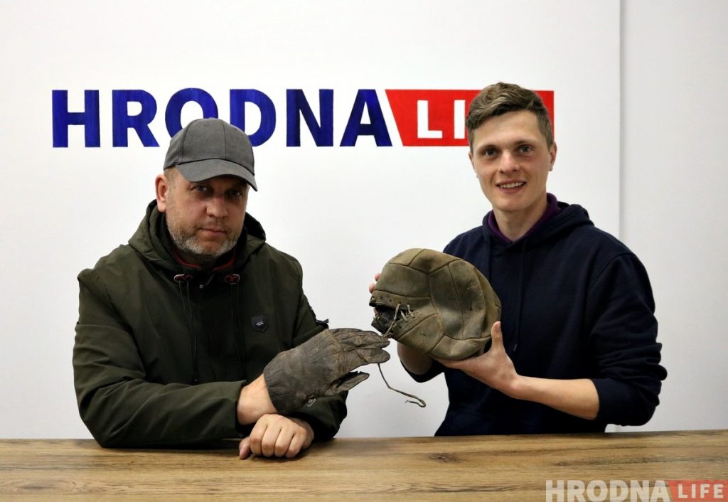 Чытач знайшоў футбольны мяч, якім маглі гуляць у міжваенным Гродне
