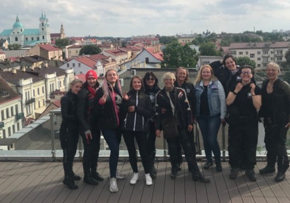 Участницы крупнейшего в мире женского мотопробега побывали в Гродно