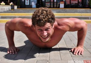 Гродзенец Уладзіслаў Ядэшка стаў чэмпіёнам Еўропы па тайскім боксе Гродзенец Уладзіслаў Ядэшка стаў чэмпіёнам Еўропы па тайскім боксе