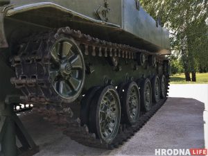 Як выглядае асфальт пасля рэпетыцыі парада да Дня незалежнасці і што пра гэта пішуць у Instagram Як выглядае асфальт пасля рэпетыцыі парада да Дня незалежнасці і што пра гэта пішуць у Instagram