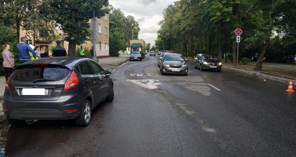 ДАІ шукае відавочцаў наезду на маленькага хлопчыка ДАІ шукае відавочцаў наезду на маленькага хлопчыка