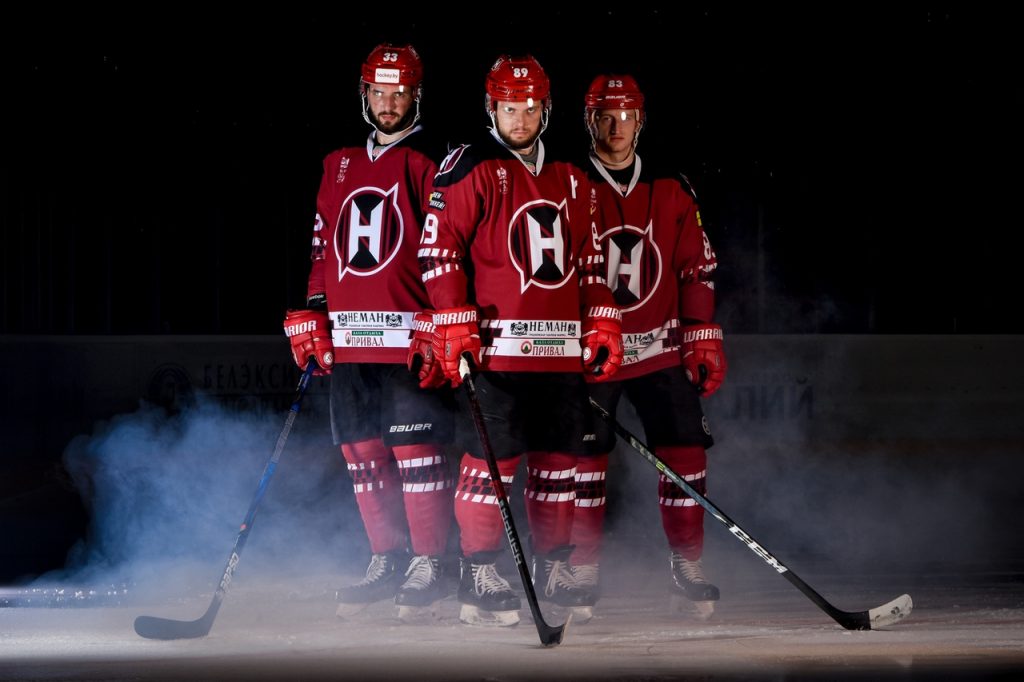 "Нападнікі страляюць халастымі патронамі". "Нёман" пацярпеў другую паразу на старце чэмпіяната "Нападнікі страляюць халастымі патронамі". "Нёман" пацярпеў другую паразу на старце чэмпіяната