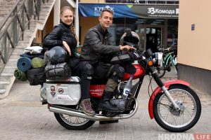 Каб прыехаць у Гродна пара з Расіі на савецкім матацыкле «Мінск» пераадолела 2500 км