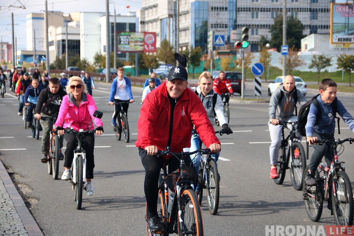 День без автомобиля отметили в Гродно массовым велопробегом