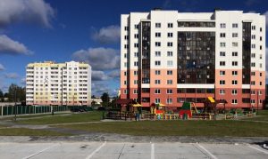 "Не будзе гэтых дамоў і не будзе "Белых рос"". На Дзевятоўцы зносяць апошнія дамы легендарнай вёскі