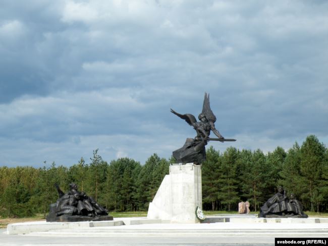 У Смаргоні замест бетоннага Леніна прапануюць паставіць лаву Напалеона
