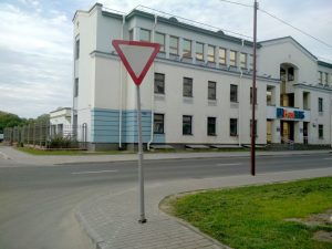 У Гродне з'явіцца новы веламаршрут - праз увесь горад дорожные знаки на тротуаре