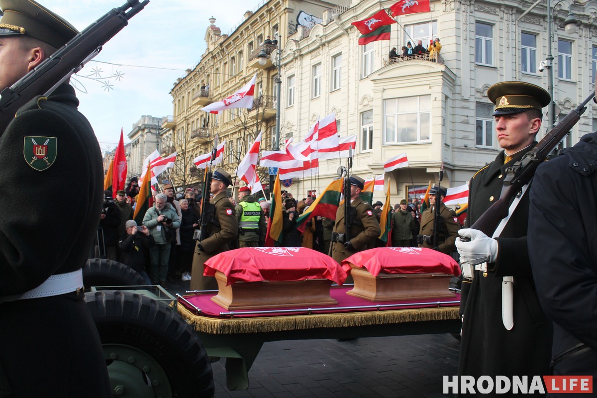 Как в Вильнюсе прошло перезахоронение Кастуся Калиновского и других повстанцев