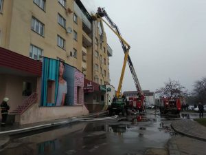У цэнтры Гродна гарэў жылы будынак (абноўлена) пожар 1 Мая