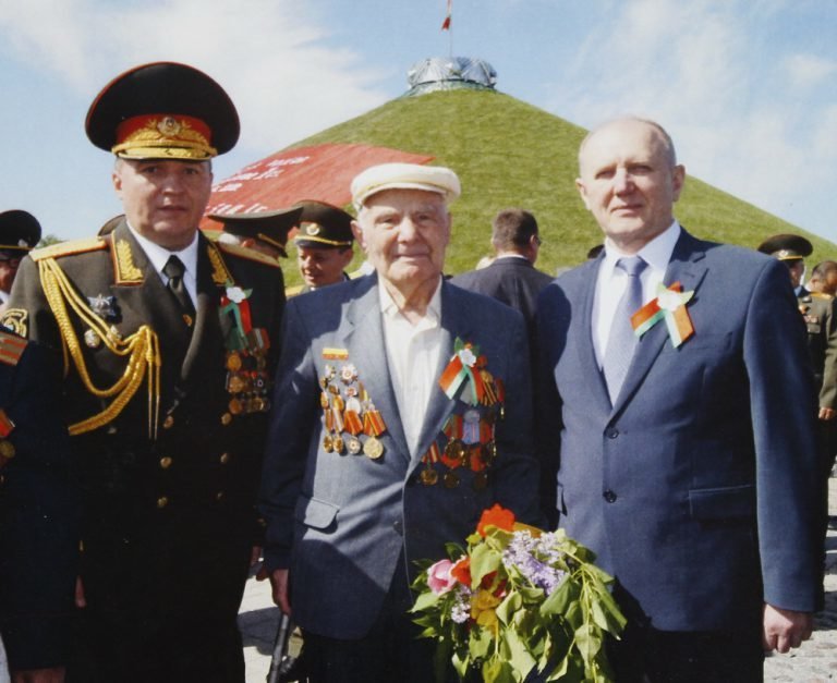 Што вядома пра сям’ю новага міністра абароны Віктара Хрэніна, які родам з Гродзеншчыны