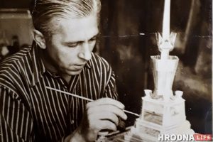 Сябраваў з Быкавым і Васільком. Кім быў Сямёнаў, які стварыў у Гродне помнік воінам і партызанам Сябраваў з Быкавым і Васільком. Кім быў Сямёнаў, які стварыў у Гродне помнік воінам і партызанам