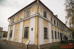 У Гродне з’явіцца “Тызенгаўз з каралём”, а ў Саколцы - “Тызенгаўз з жыдом” шляхам тызенгаўза архіў