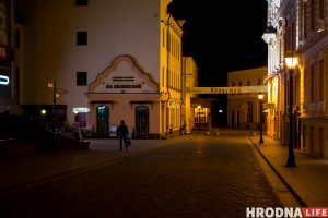 ФОТА: На вуліцах Гродна з'явілася шмат людзей у масках ФОТА: На вуліцах Гродна з'явілася шмат людзей у масках