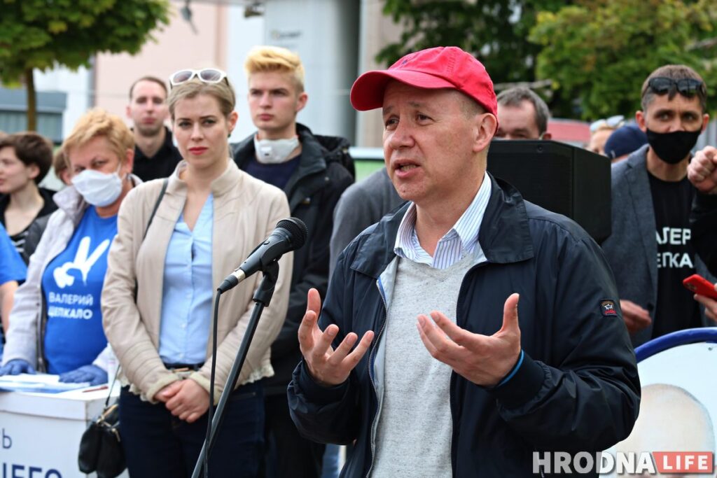 5 000 чалавек у Гродзенскай вобласці звярнуліся да Цапкалы, каб пацвердзіць подпіс 5 000 чалавек у Гродзенскай вобласці звярнуліся да Цапкалы, каб пацвердзіць подпіс