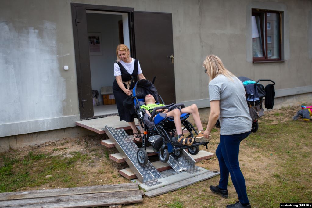 В Гродно хоспис открыл центр помощи тяжелобольным детям. Помещение предложила церковь