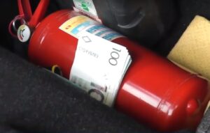 Намесніка гендырэктара Скідзельскага цукровага камбіната затрымалі за хабар