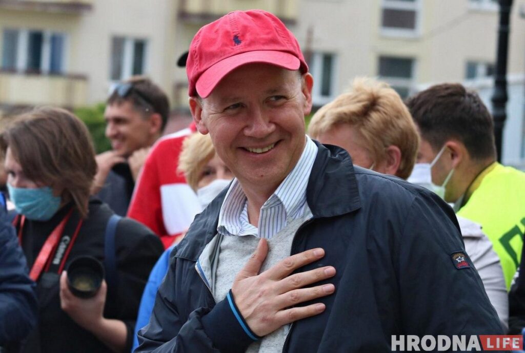 Цапкала стварыў за мяжой фонды дапамогі беларусам