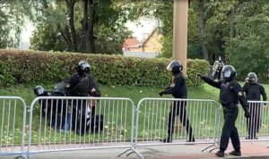 У дачыненні да айчыма затрыманай 13-гадовай у Гродне пачалі адміністрацыйны працэс. У вобласці - 12 пратаколаў У дачыненні да айчыма затрыманай 13-гадовай у Гродне пачалі адміністрацыйны працэс. У вобласці - 12 пратаколаў