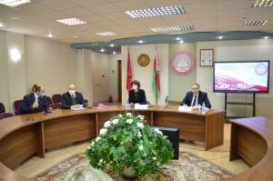 Уладзімір Каранік ў гродзенскім медуніверсітэце: акцыі у пазавучэбны час — гэта парушэнне