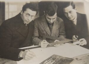 Уехал в Бельгию и сварил лучшее пиво в мире. История Матвея Шафранского из Гродно Матвей Шафранский (справа) во время учебы в ремесленной школе Гродно. Фото: личный архив семьи Шафранских