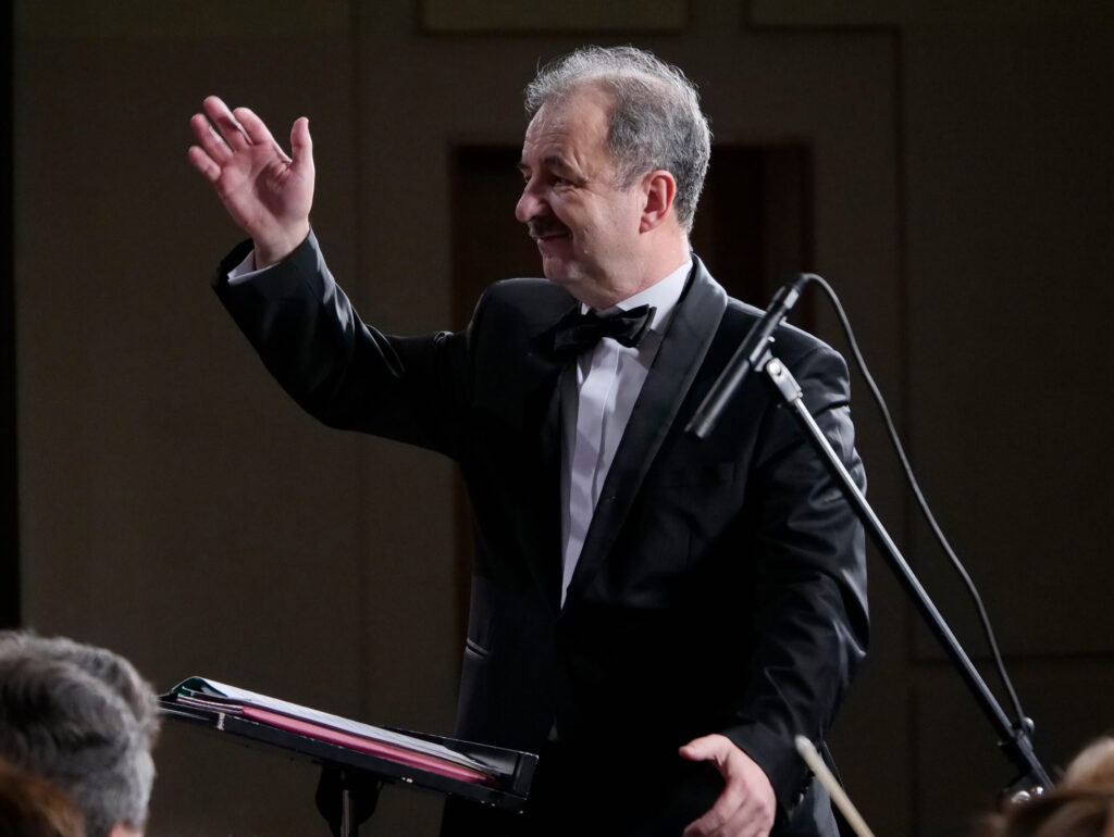 Готовы слушать классику даже в масках. Первый в 2021 году концерт гродненской капеллы прошел с аншлагом Готовы слушать классику даже в масках. Первый в 2021 году концерт гродненской капеллы прошел с аншлагом