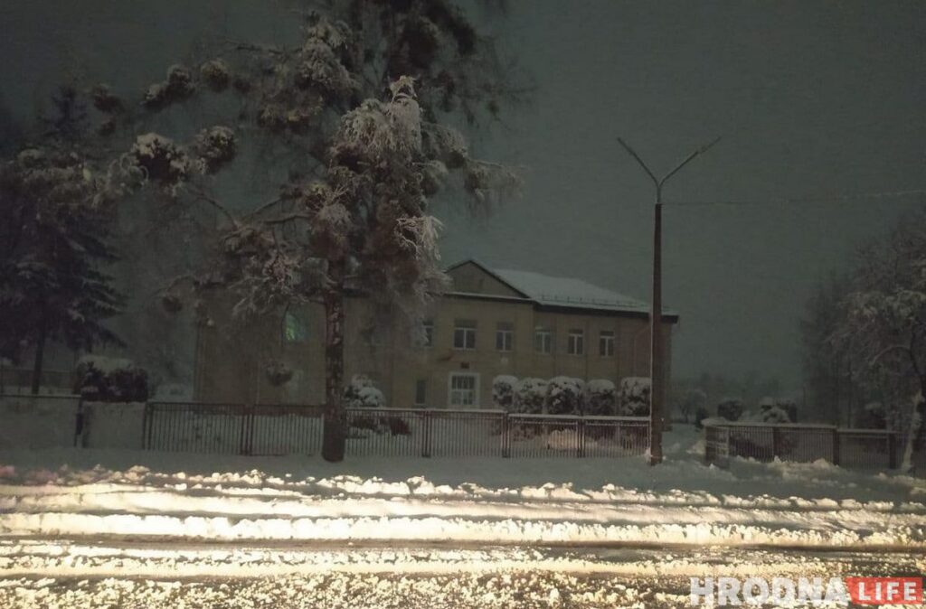 Жыхары Ласосна засталіся без святла з-за надвор'я Школа №19 у Ласосне