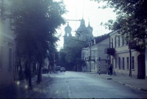 Каляровы горад: глядзіце, як выглядаў Гродна ў 1980-х Улица Карла Маркса, 1980-е гг. Фото из архива Виктора Сокирко