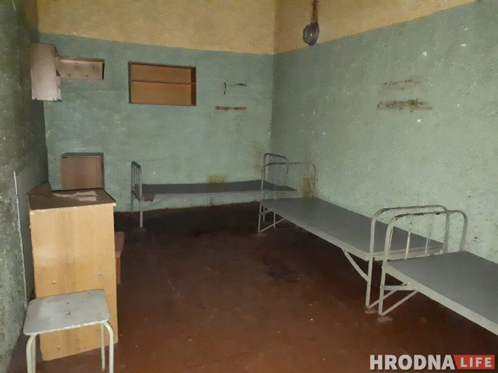 “Держусь бодро, учу испанский”. Что пишут в письмах политзаключенные гродненцы Изолятор в тюрьме. Фото носит иллюстрационный характер