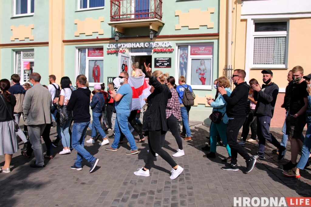 Міліцыя Гродна: 28 000 грамадзян удзельнічалі ў мітынгах у горадзе Міліцыя Гродна: 28 000 грамадзян удзельнічалі ў мітынгах у горадзе