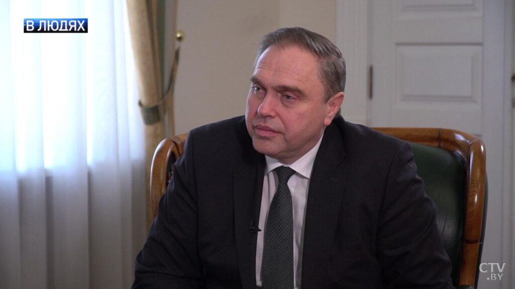“Больше всего на свете боюсь за детей и семью”. Большое интервью Владимира Караника в цитатах “Больше всего на свете боюсь за детей и семью”. Большое интервью Владимира Караника в цитатах